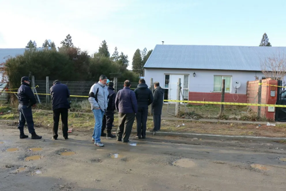 Hay dos detenidos por el crimen de las 20 Viviendas