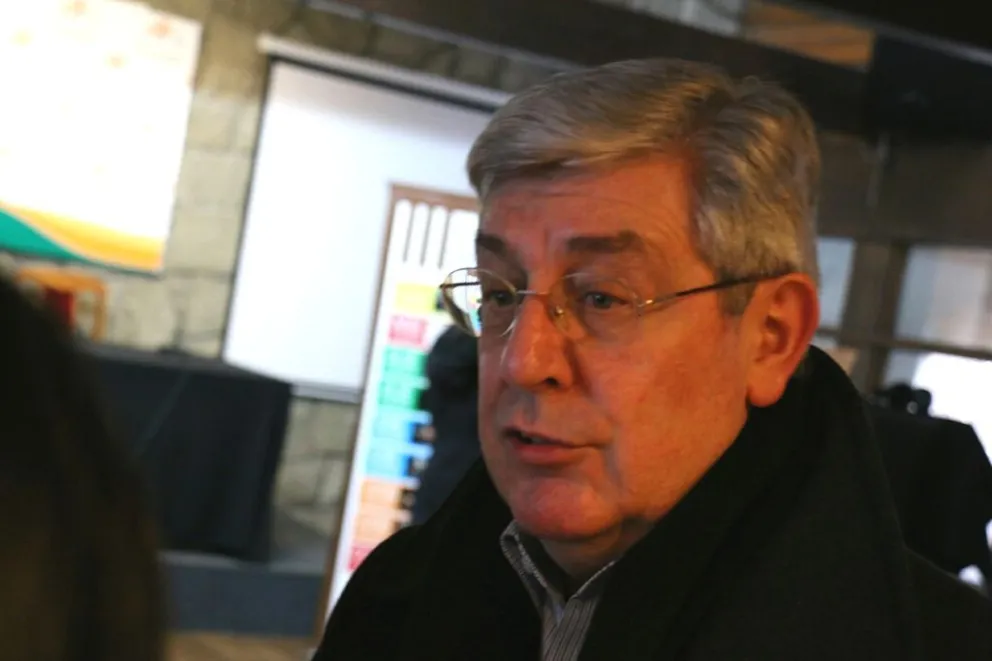 Cónsul general Ricardo Ortiz.
