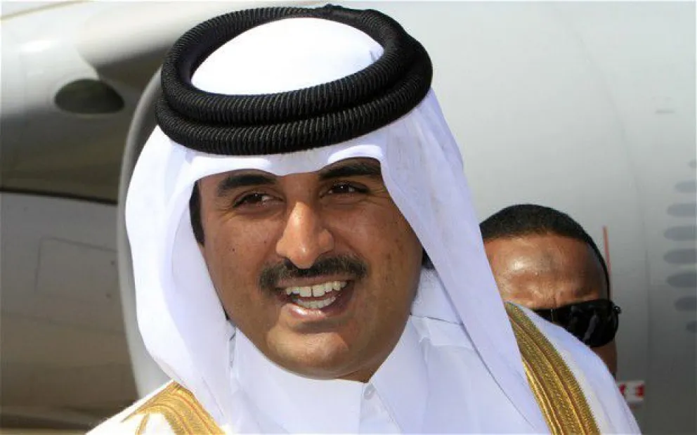 El emir es el monarca más joven del mundo.