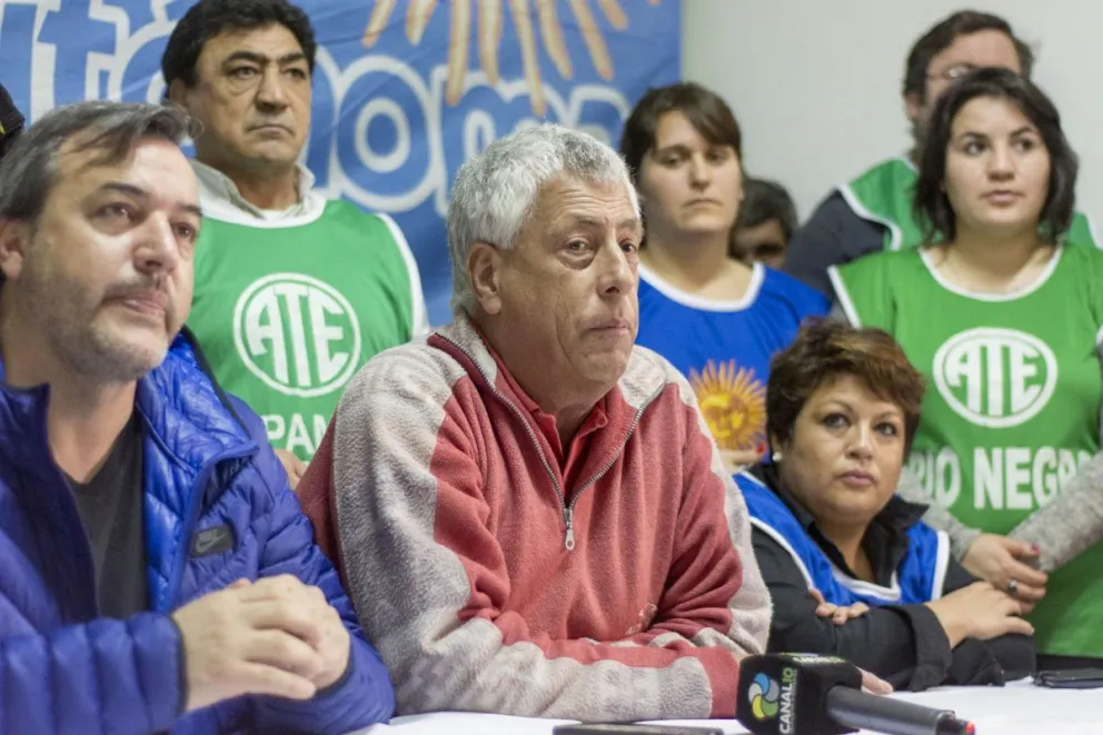 Lanzan un paro provincial en reclamo de nuevas paritarias