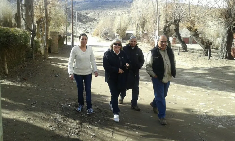 Las legisladoras Domínguez y Recalt en Río Chico. 
