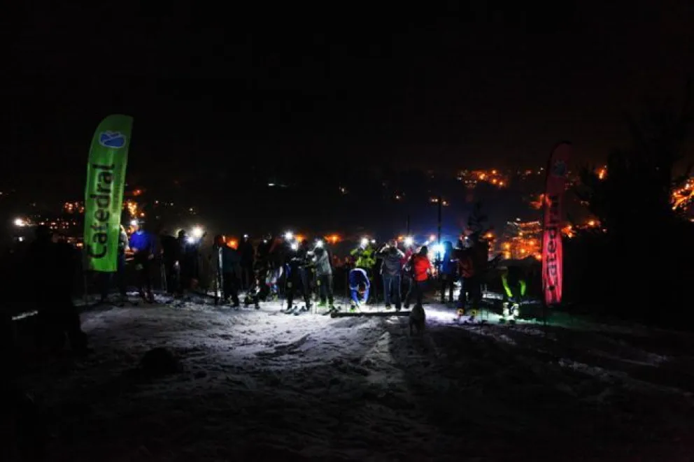 Grupo de salida de la Carrera de la Luna.