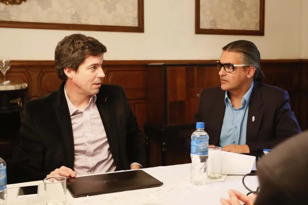 El subsecretario Bereciatura y el ministro Valeri.