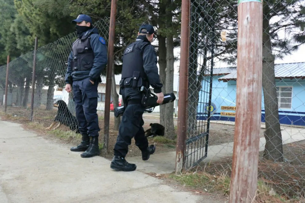 Tercer allanamiento en la Comisaría 42