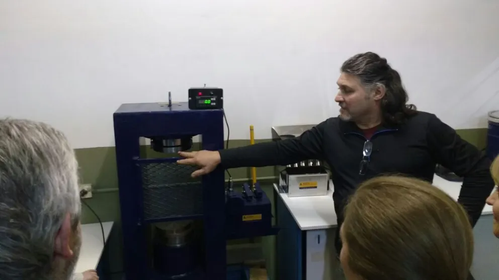 Bariloche contará con laboratorio de prueba de materiales