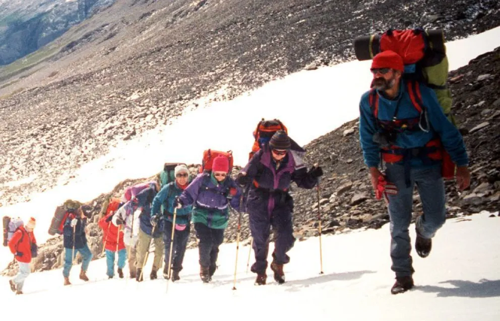 Paul Cottescu encabeza una ascención al Torres del Paine.