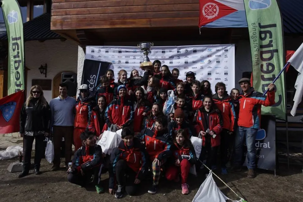 Los chicos del Ski Club Bariloche arrasaron en la serie U14.