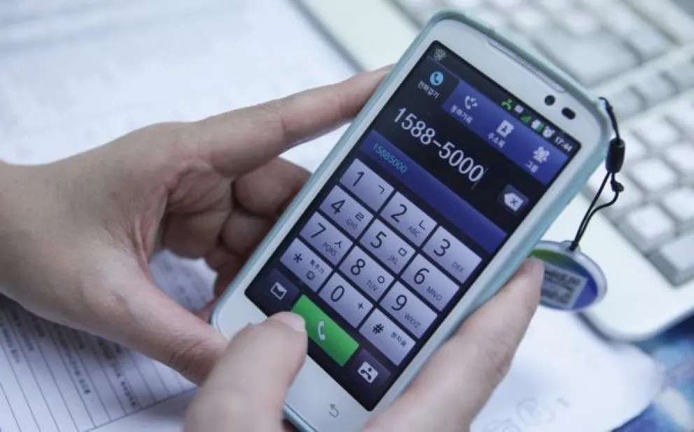 Problemas con telefonía móvil e Internet
