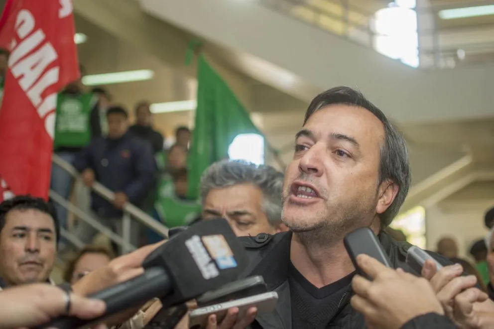 Rodolfo Aguiar. 