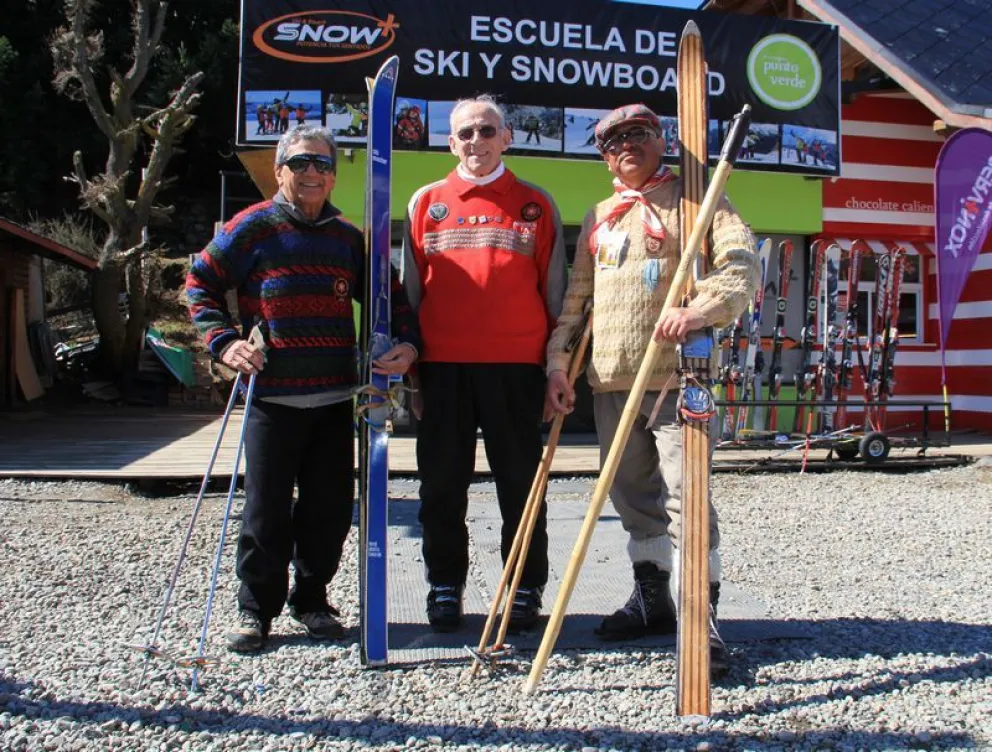 Julio Fernández, Henry David y Goldi Baratta.