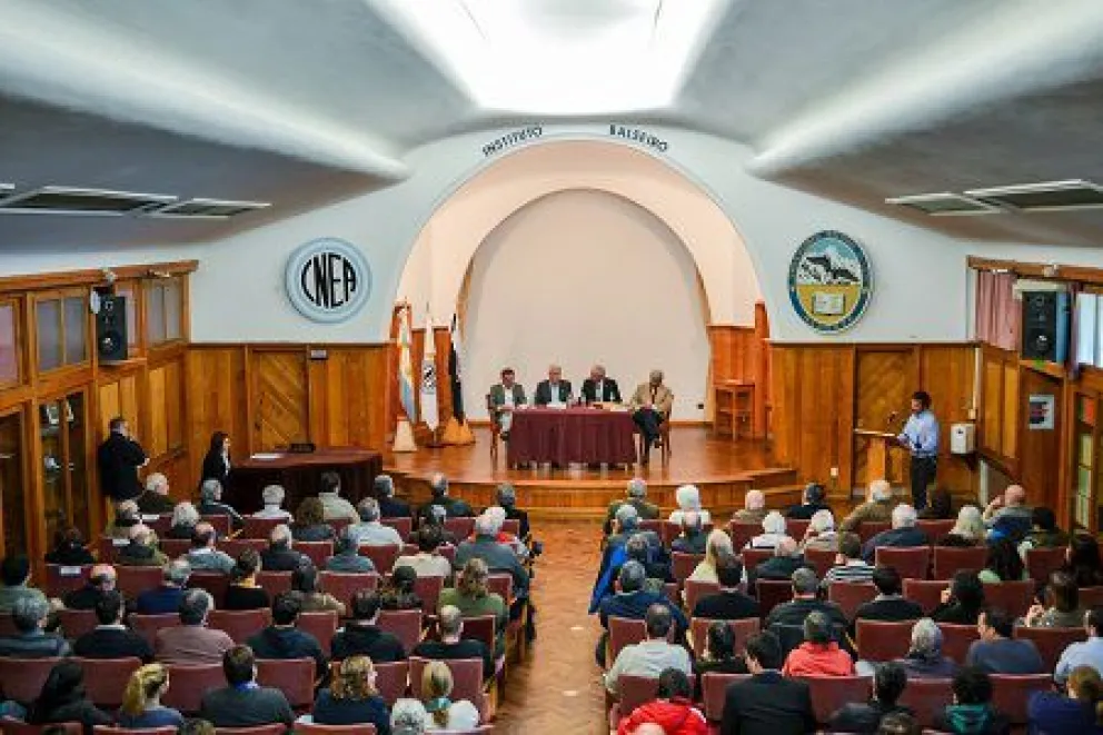 El Instituto Balseiro tiene nuevo director