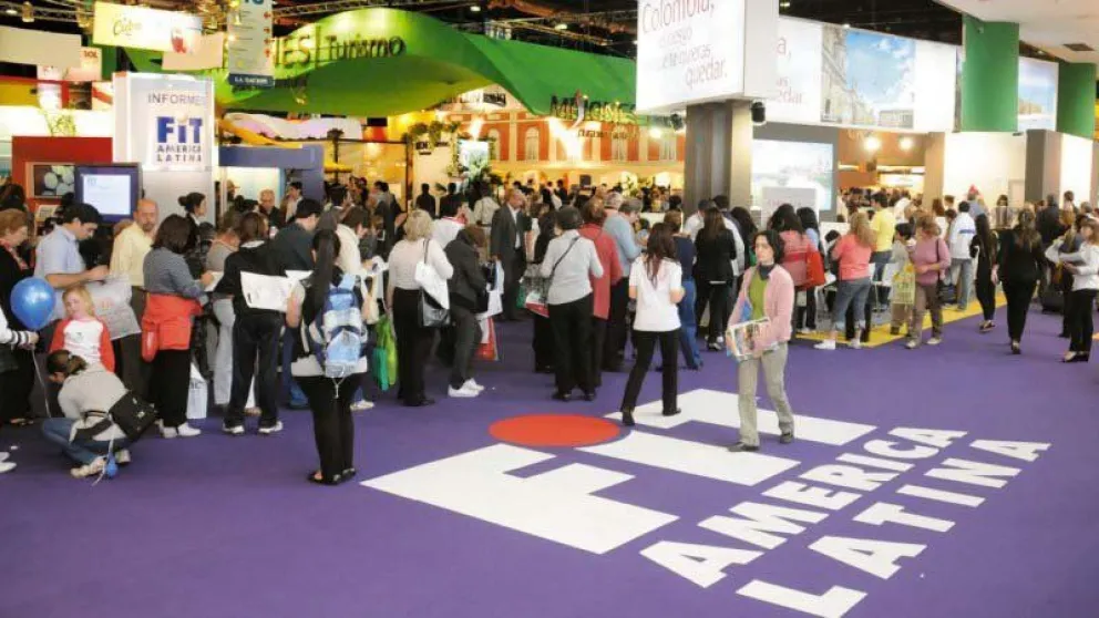Ateba recibe a operadores del segmento joven en la FIT 2016