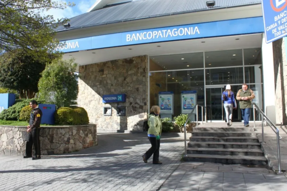 Los bancarios vuelven a protestar hoy y mañana con un cese de tareas