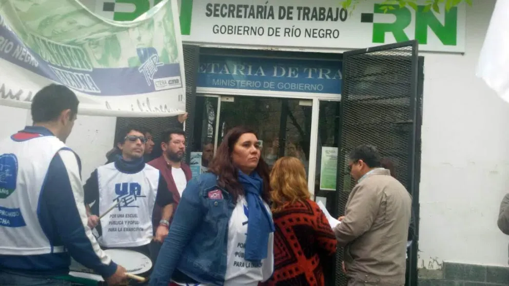 Unter tomó delegaciones de Educación en Bariloche y Viedma