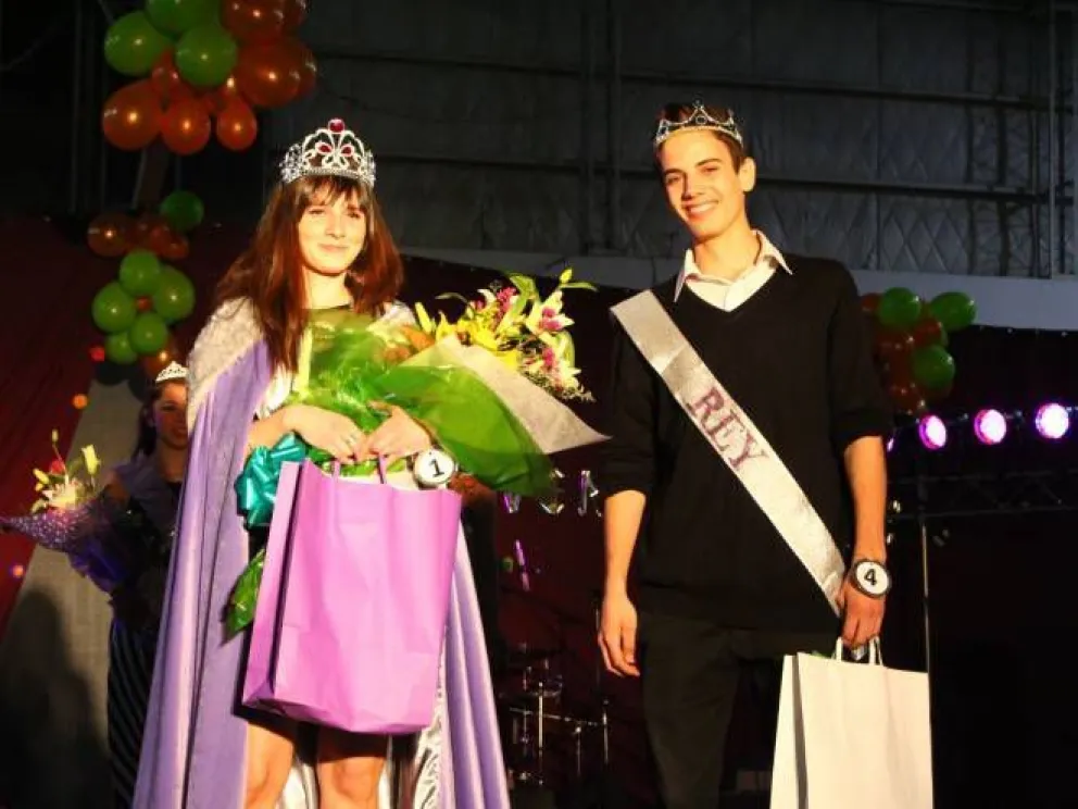 Los jóvenes de Dina Huapi ya tienen reina y rey