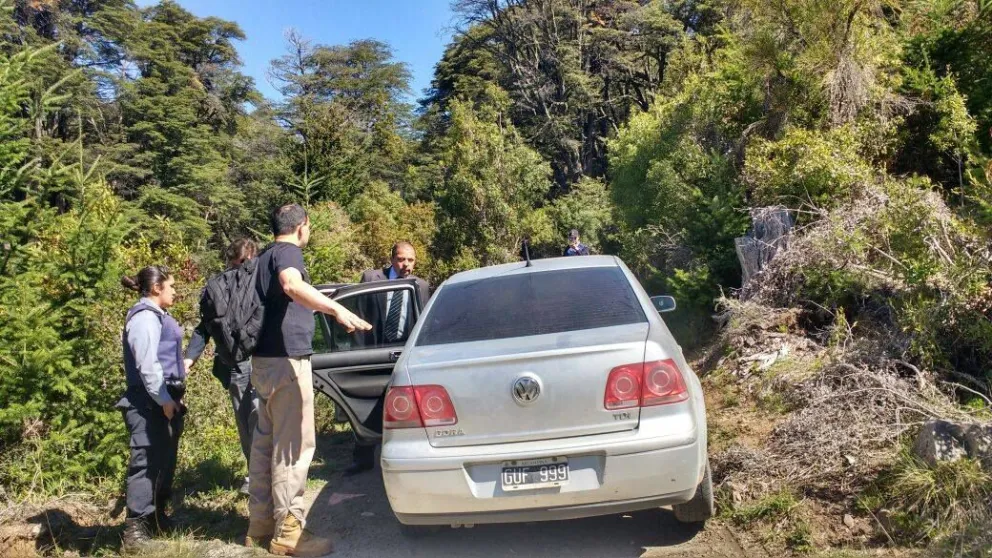 Le robaron a un grupo de turistas y fueron detenidos al poco tiempo