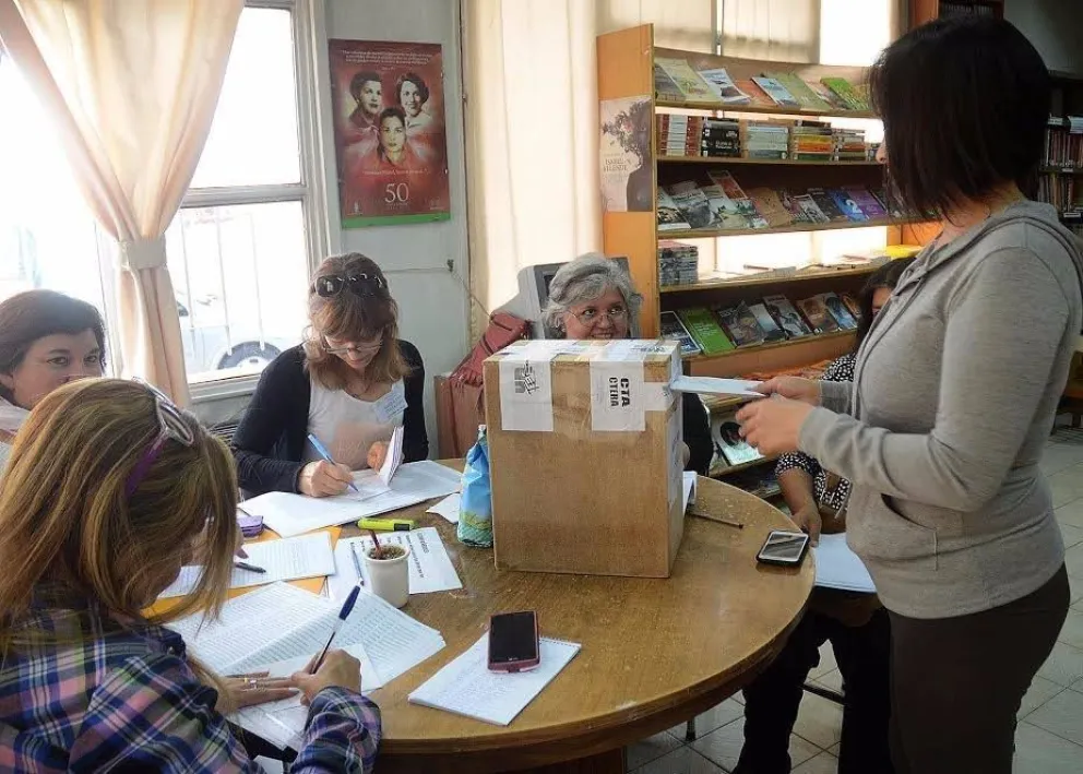 Los comicios definirán las próximas autoridades por un período de 3 años.