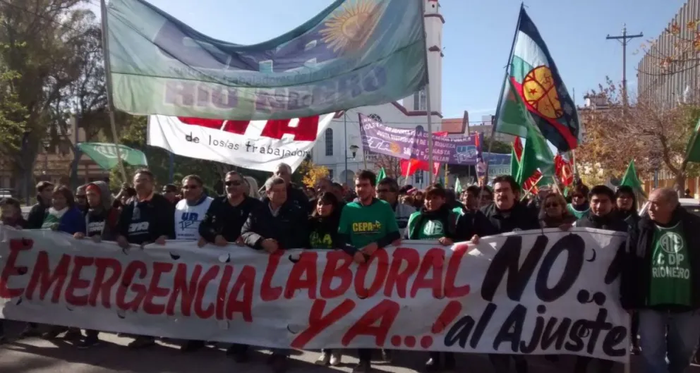 Se movilizarán en Bariloche por la Ley de emergencia social