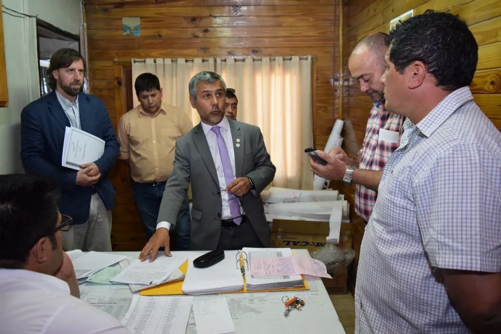 La municipalidad intimó a Autobuses Bariloche
