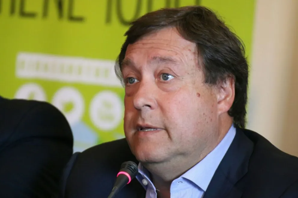 El gobernador cuestionó la medida de UPCN. 