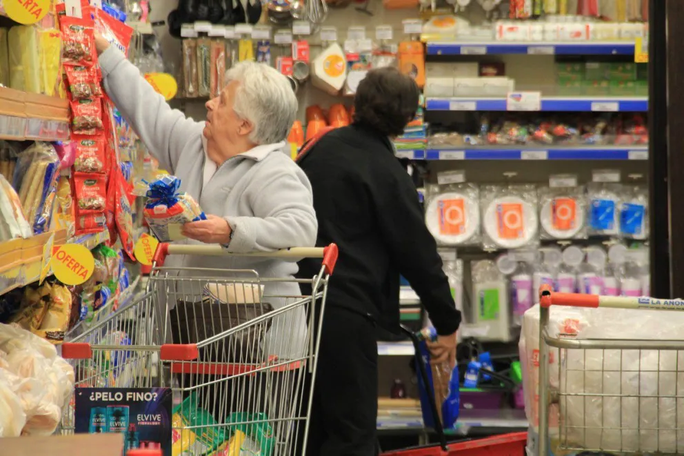 Nada frena la caída de las ventas