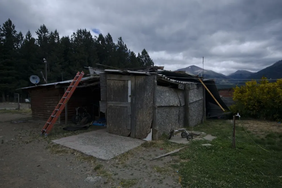 El viento se llevó el techo de 15 viviendas