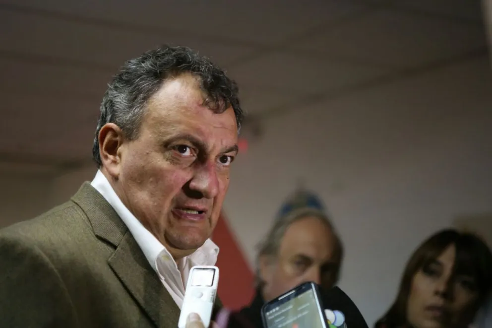 La dura carta de organizaciones sociales hacia Gennuso
