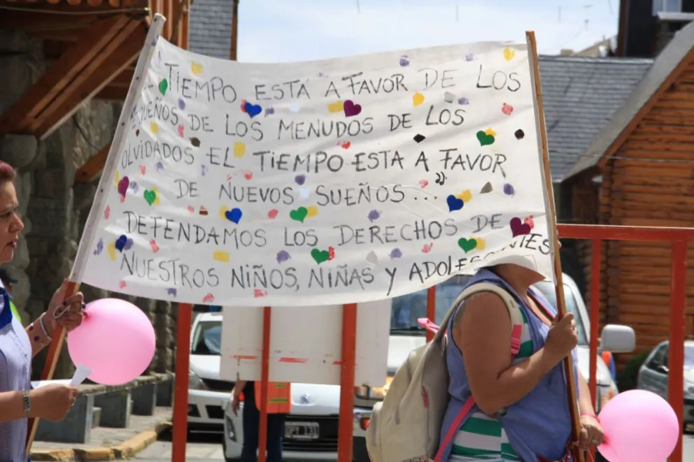 Marcharon para pedir justicia por el bebé golpeado