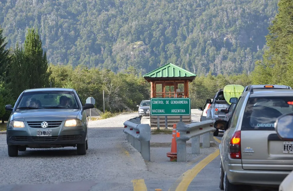Anuncian nuevos paros en las aduanas chilenas