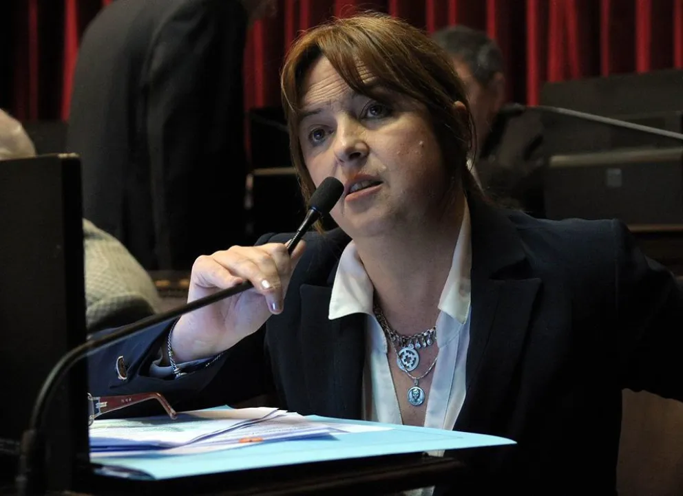 “Wisky es diputado gracias a Lewis”