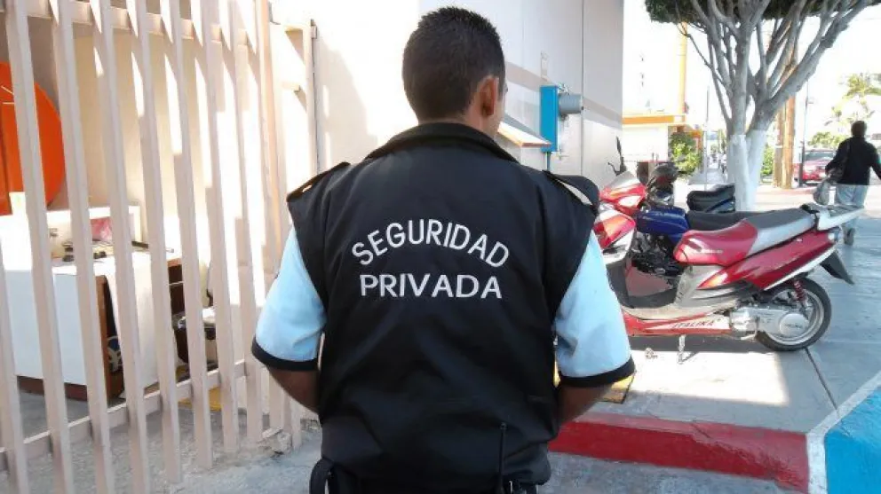 La seguridad privada es uno de los tantos servicios tercerizados. 