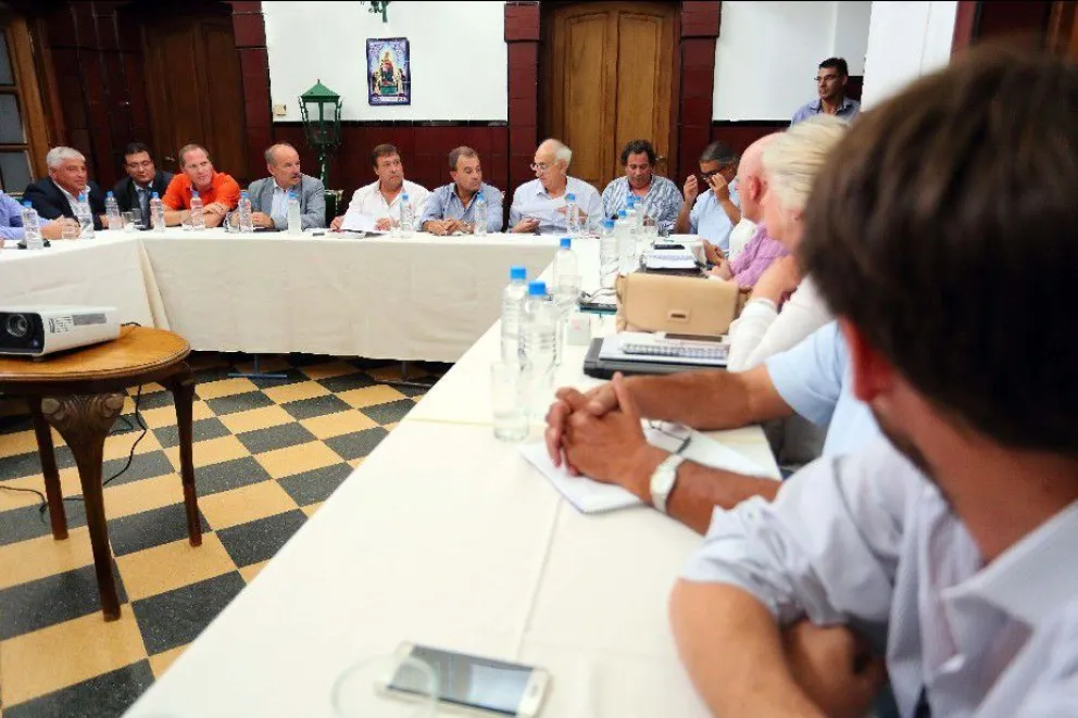 “Austeridad total” en el gobierno provincial durante los primeros seis meses del año