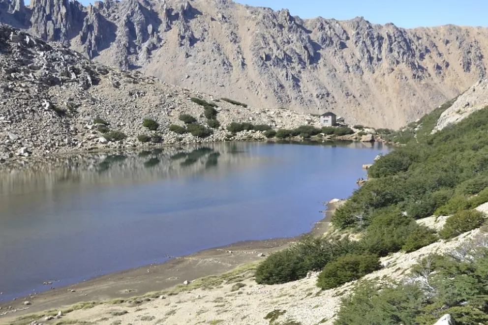 Una mujer tuvo que ser evacuada del refugio Frey