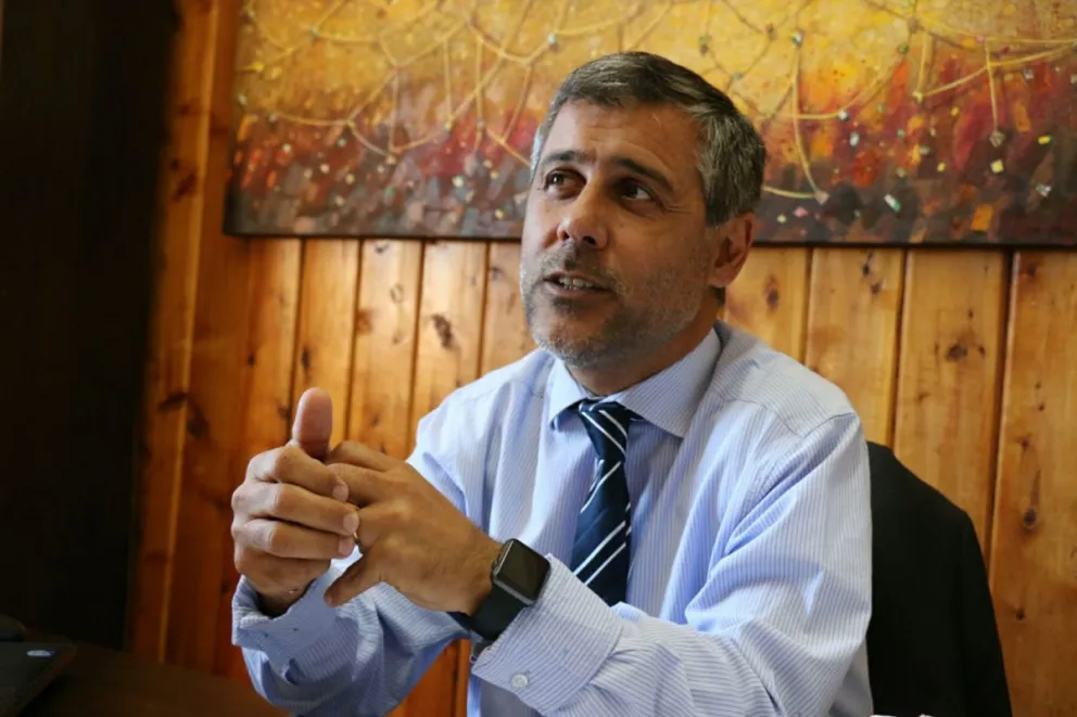 Chamatropulos dejó el gobierno de Gennuso