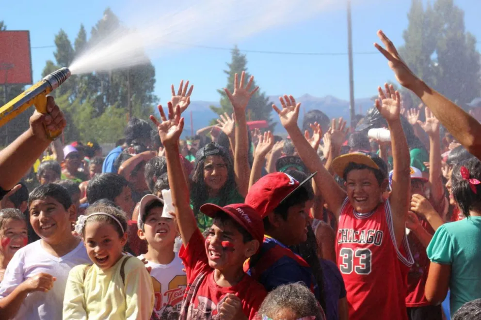 Los chicos se despidieron de la colonia de verano con una gran fiesta