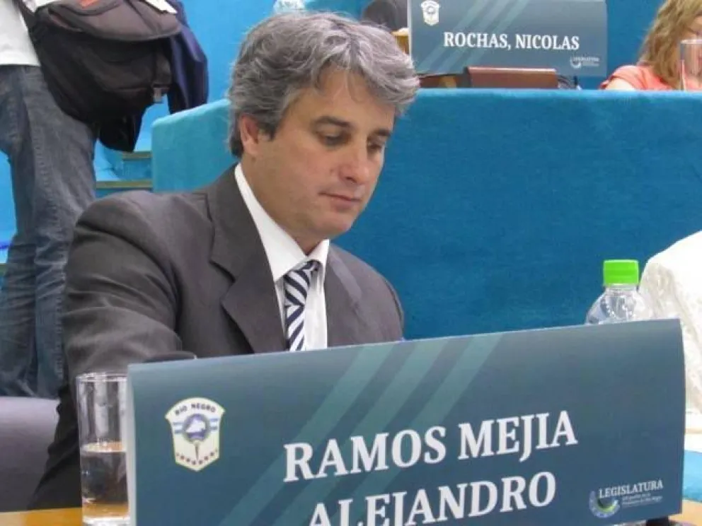 “El Plan Castello generará una deuda que la provincia no podrá pagar”