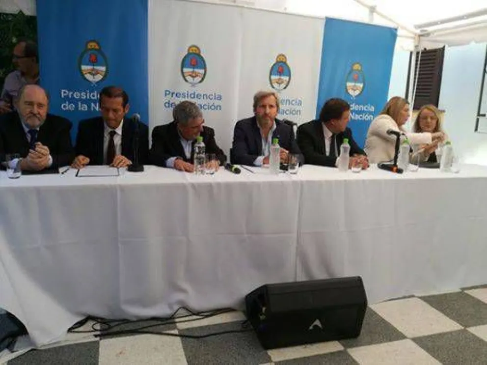 Conferencia de prensa: el gran ausente fue Macri
