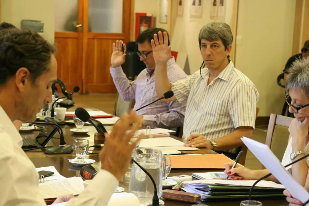 La propuesta fue presentada por Chiocconi, Marks y Natapof. 