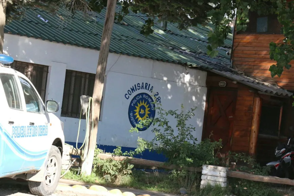 Salió de votar y apuñaló a un joven
