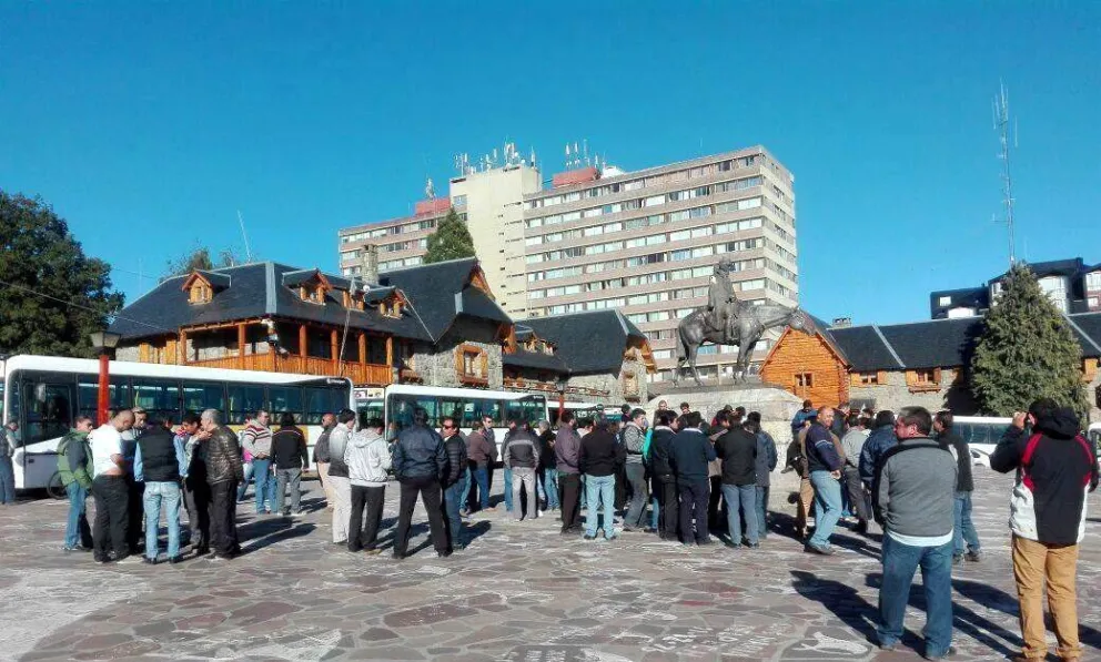Se levantó el paro de transporte