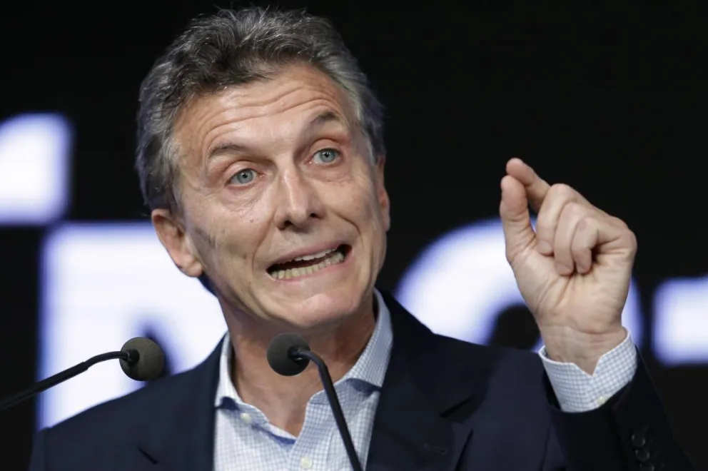 Podemos ver la copa media vacía o media llena en función al mensaje que queremos transmitir. 