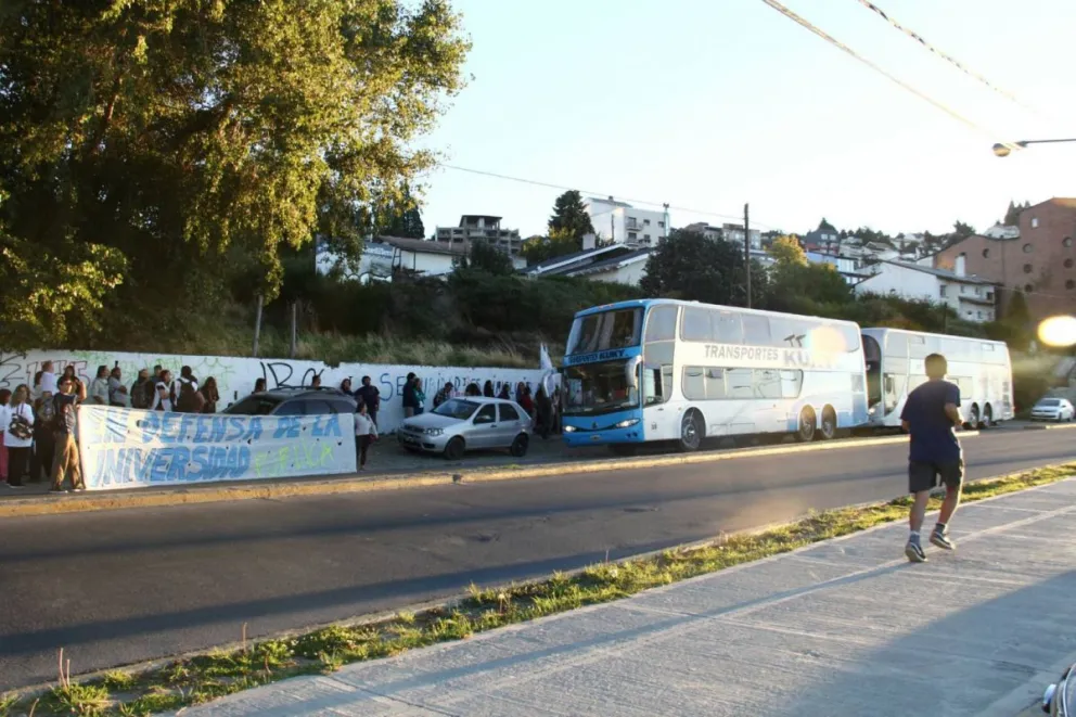 Los micros partieron hacia la Ciudad de Buenos Aires.