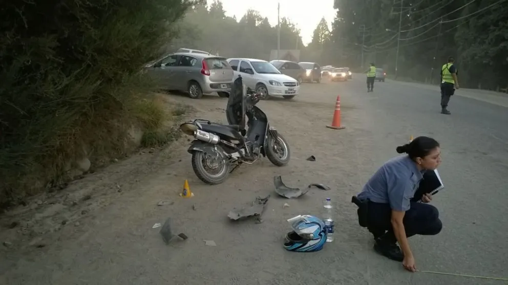 Personal policial realizó las pericias en el lugar del incidente vial.