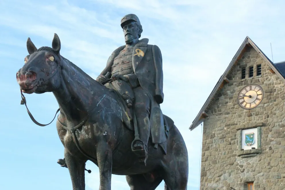 En 2012, casi derriban la estatua. 