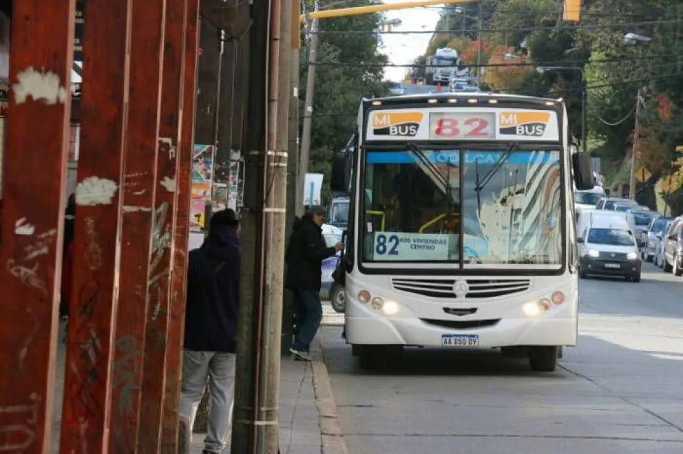 Los gremios paran en rechazo de las "políticas de ajuste" de Macri. 