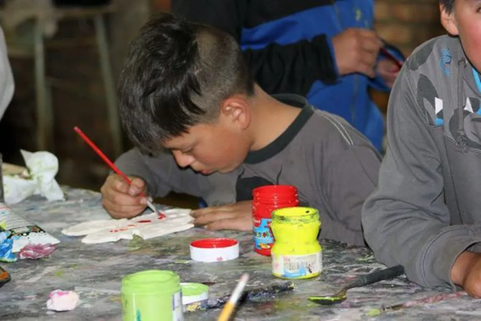 Las organizaciones se unieron para trabajar por los niños de los barrios vulnerables.