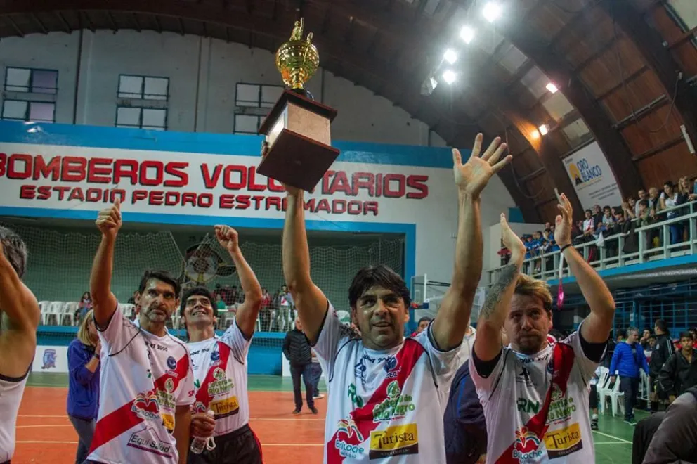 Los millonarios ganaron 8 a 7.