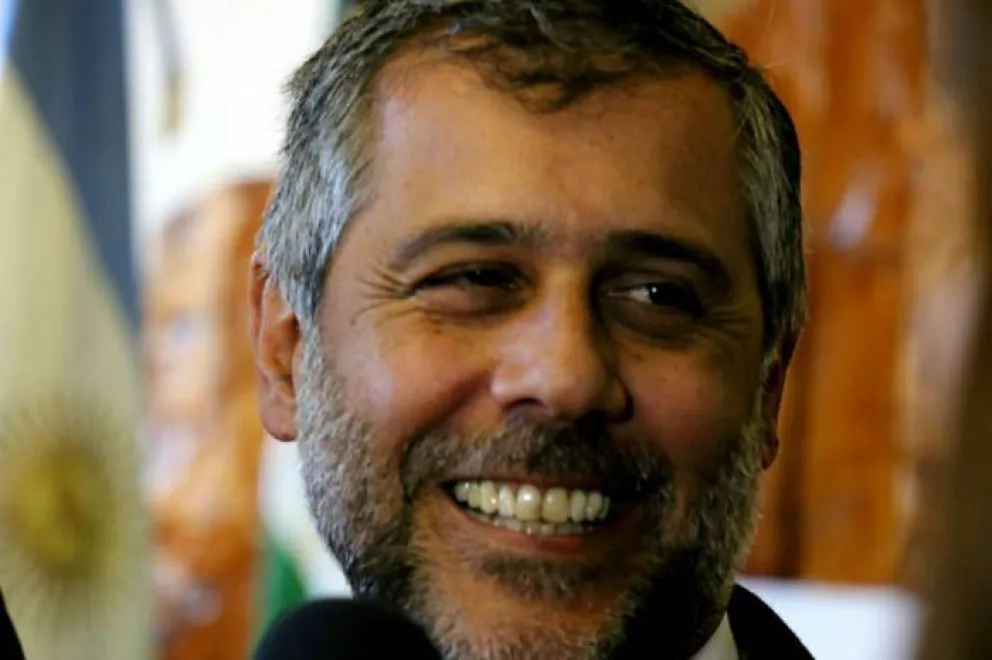 Siguen las críticas: Chamatropulos ya se desempeña en su nuevo cargo