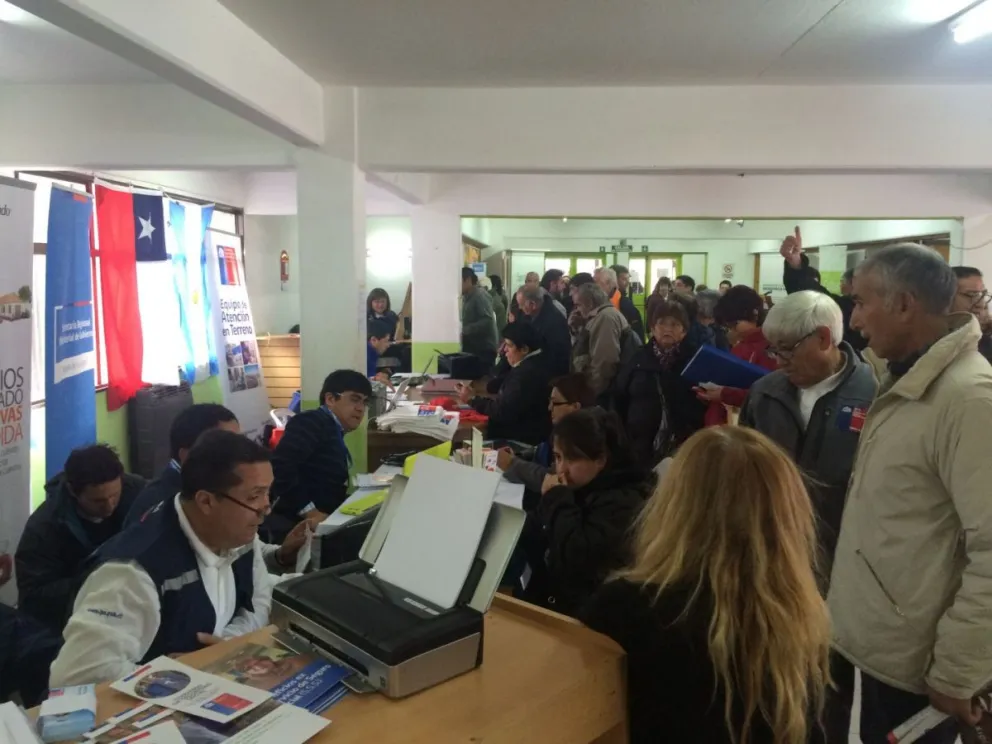 A través de un programa de Cancillería, los ciudadanos chilenos pudieron realizar distintos trámites.