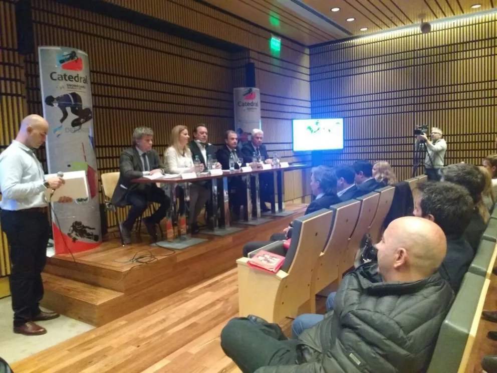 La conferencia se realizó en el Centro Cultural Kirchner.